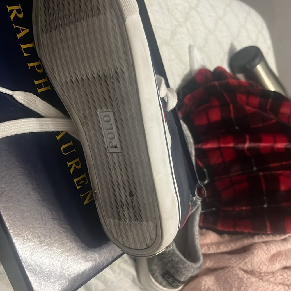 Used - Picture 3 of 3